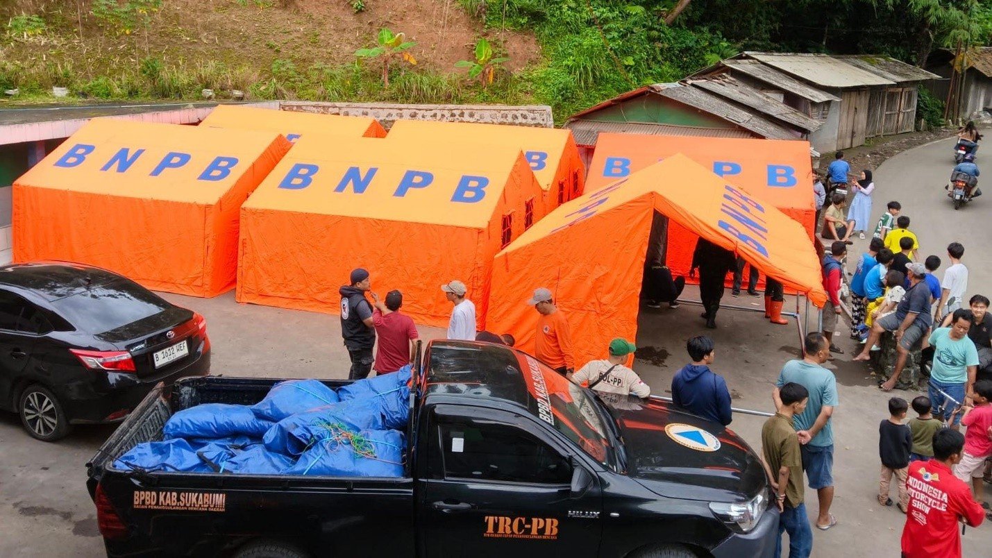 Tanah Bergerak di Sukabumi, Puluhan Rumah Retak Warga Mengungsi