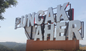 Puncak Aher Sukabumi Jadi Destinasi Wisata Favorit