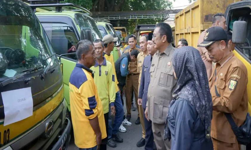 Bupati Sukabumi Dorong Peremajaan Armada Sampah, Tingkatkan Pelayanan Kebersihan untuk Masyarakat