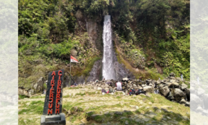 Libur Long Weekend, Jalur Trekking Curug Cibeureum Via Cibodas Dipadati Ribuan Wisatawan