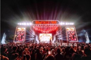 Poster PRIMARIA Fest 2026 di Stadion Surya Kencana Sukabumi yang menampilkan festival Indonesian Bounce Music dengan konsep musik interaktif.