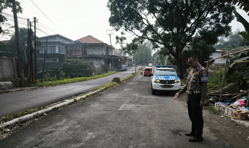 Lansia di Sukaraja Tewas Tertabrak Minibus Saat Menyeberang Jalan
