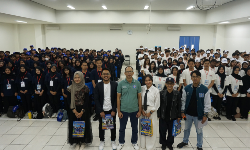 SEMOT UBSI 2026 Buka Wawasan Maba Lewat Cerita Alumni